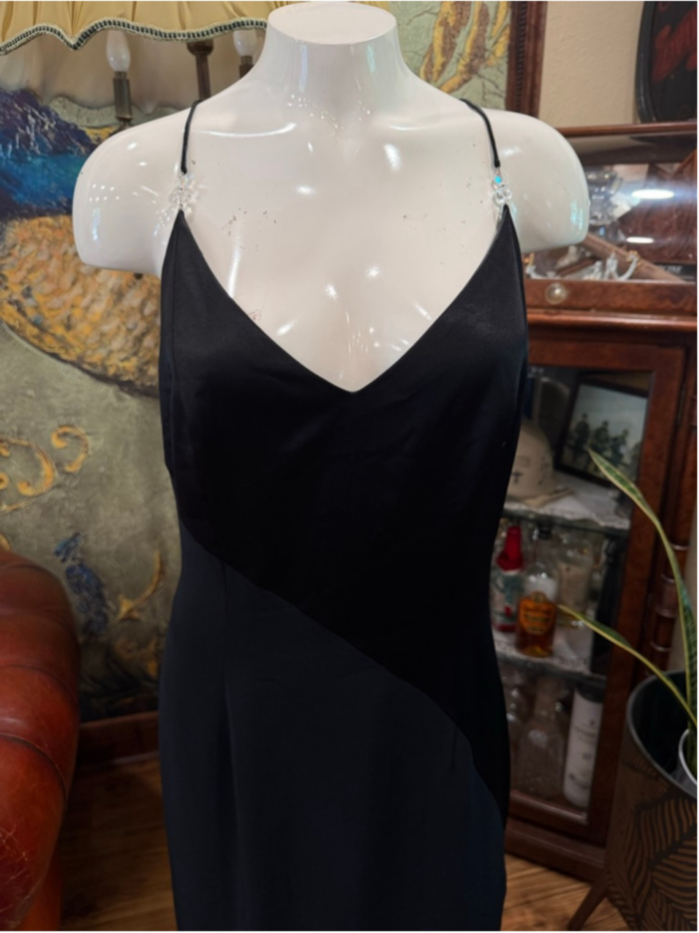 Adrianna Papell Evening Vintage Black Silk-Like Maxi Gown Minimalist Glam 8 - Picture 5 of 14